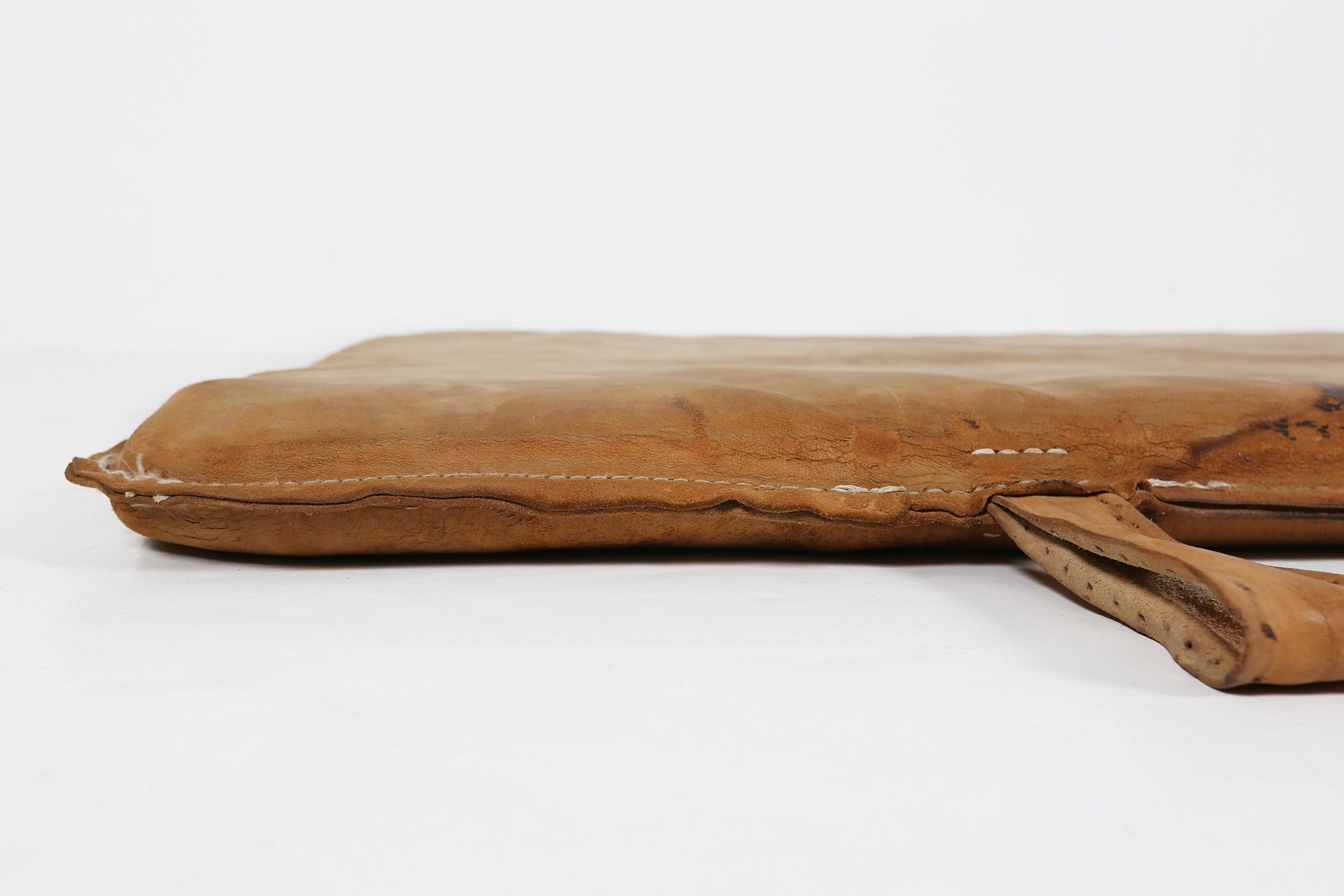 Vintage Industrial Gym Mat in Thick Cow Leather, Belgium 1930sthumbnail